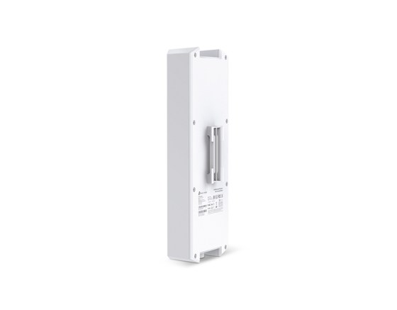 EAP610_Outdoor.jpg